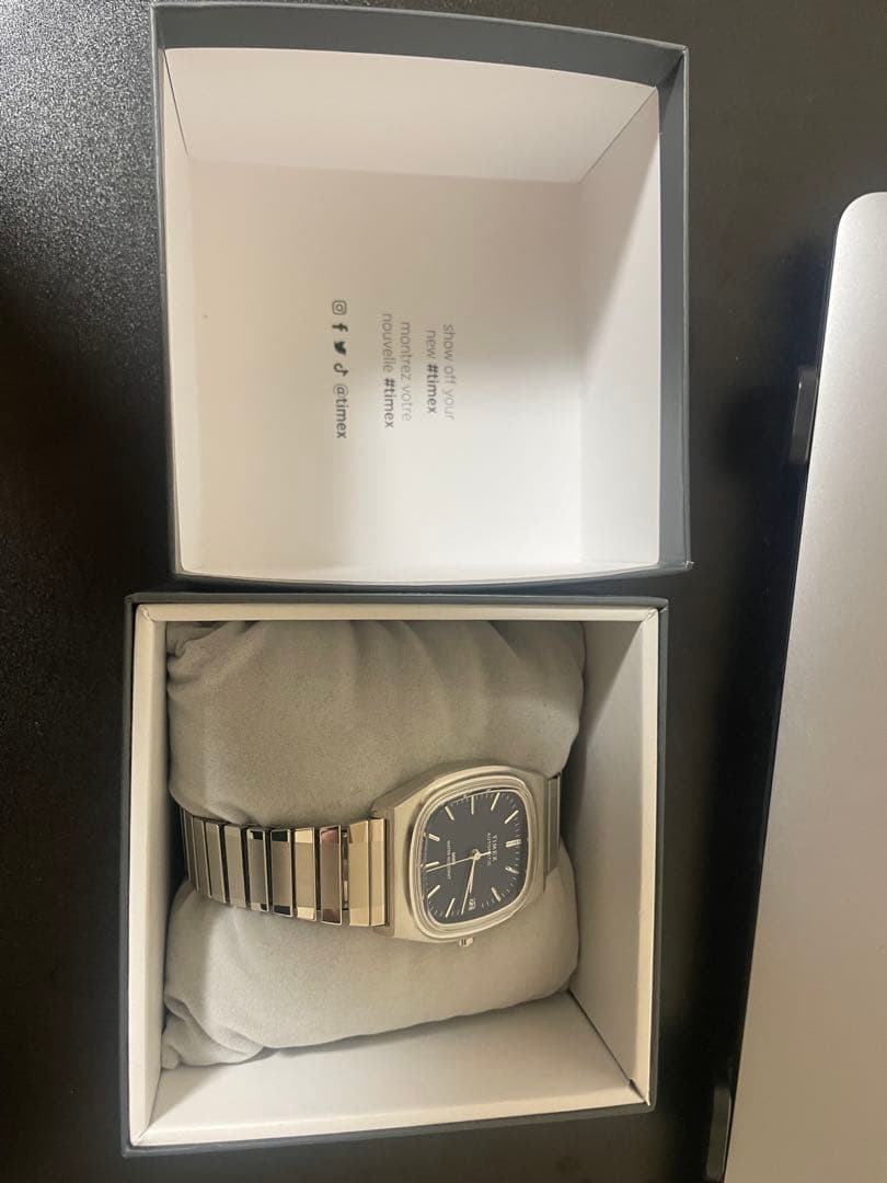 TIMEX Reissue 1983 シルバー　ブルー