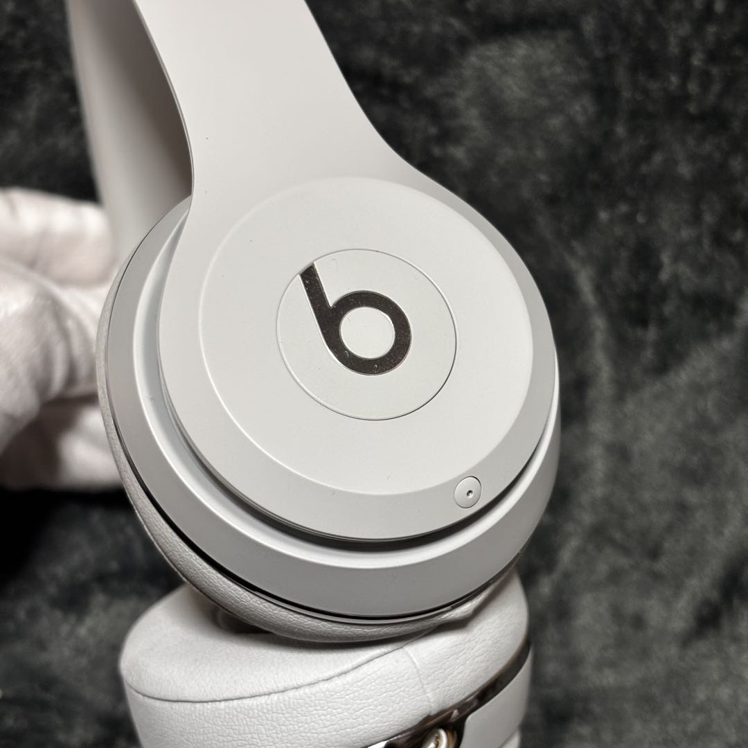 beats solo 3 wireless ヘッドホン マットシルバー