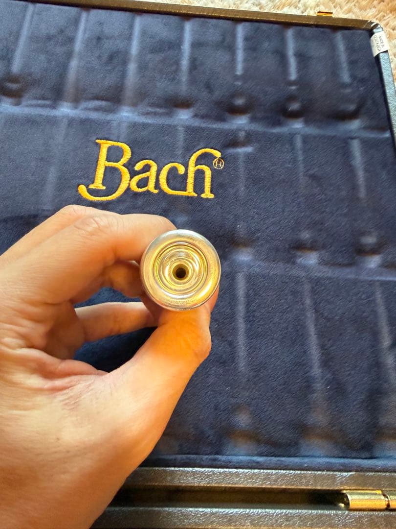 トランペットマウスピース Silkymost 3