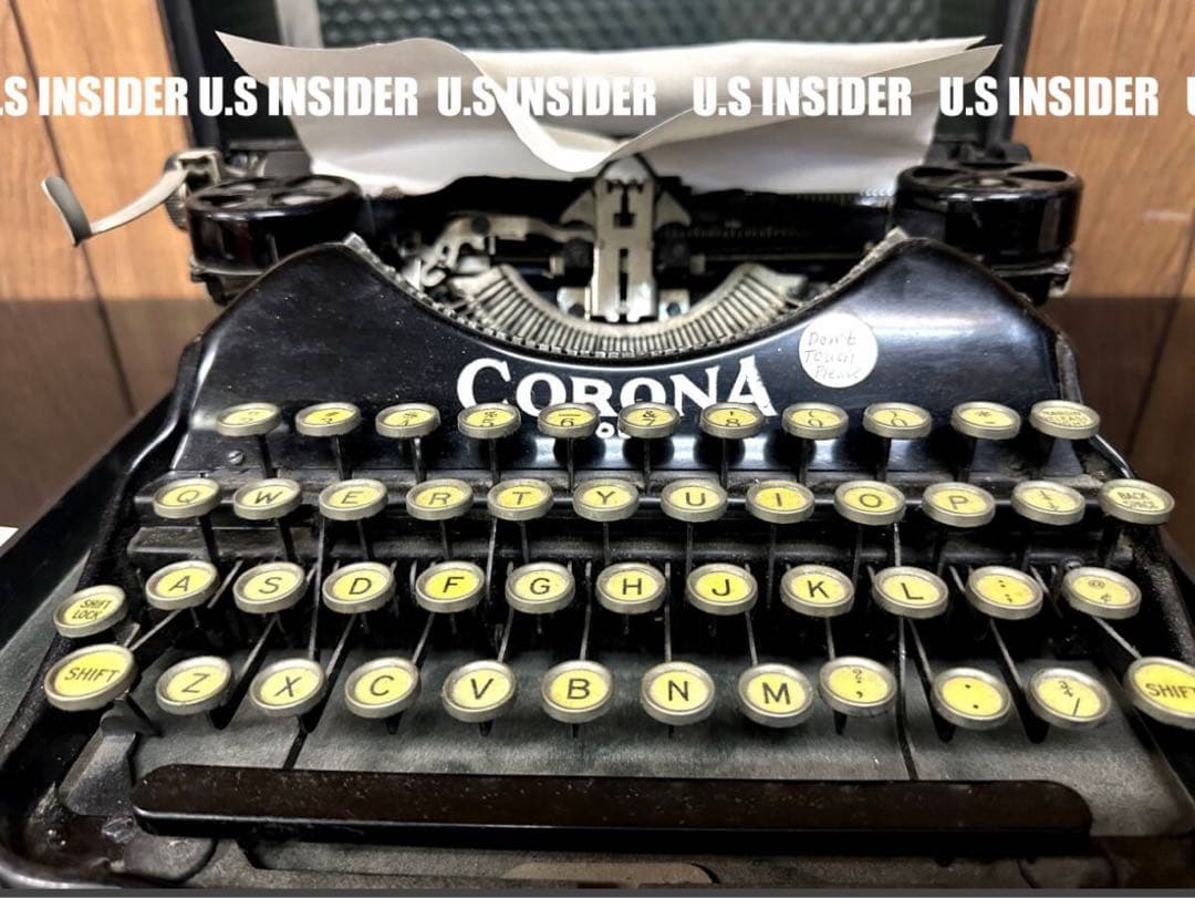 1924年頃 コロナ4 / ポータブルタイプライター　アメリカン・ヴィンテージ
