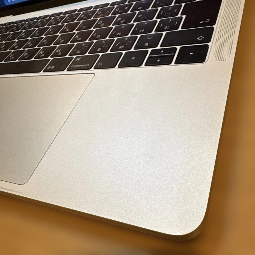 【充放電31回・超美品】MacBook Pro 13インチ 2017 シルバー