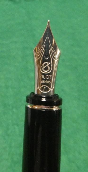未使用：パイロットPILOT 万年筆　グランセ　ロジウム 14K-585(F)