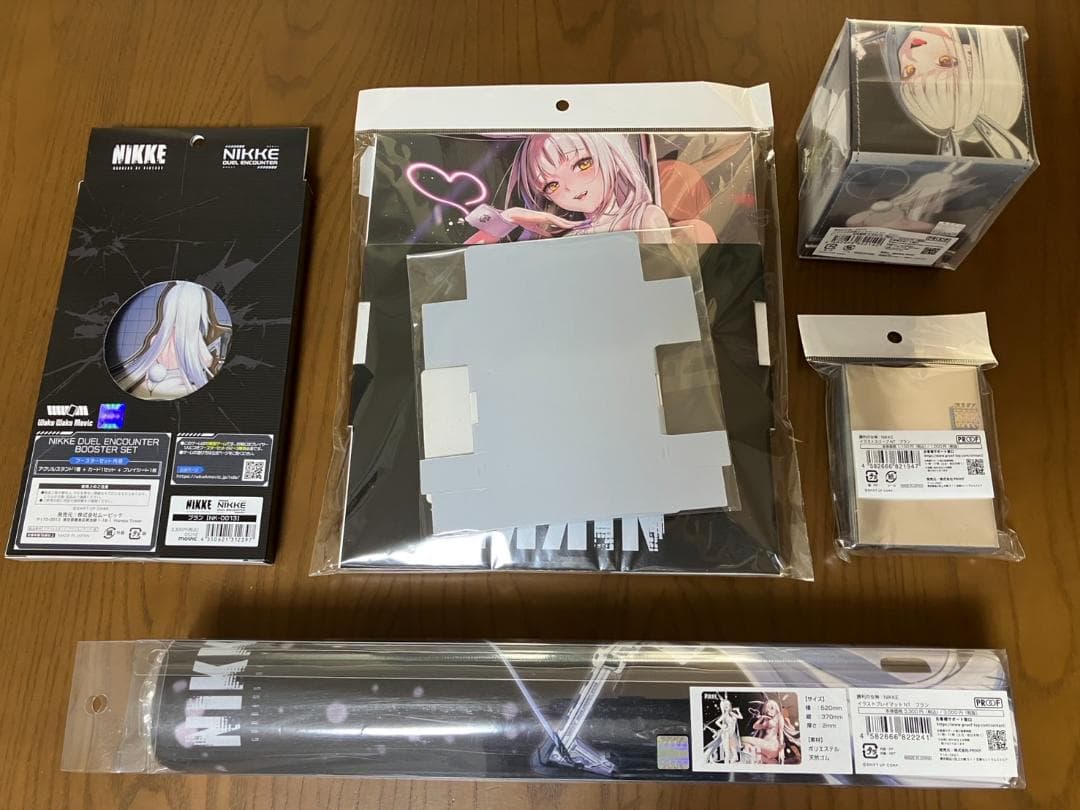 【新品未開封】勝利の女神：NIKKE ブラン カードサプライセット