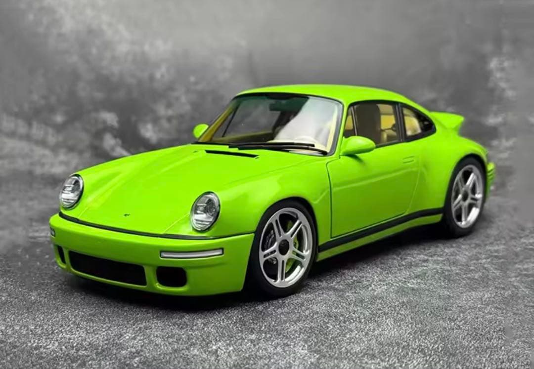 ポルシェ911風1\18スケールモデルミニカー ライムグリーン
