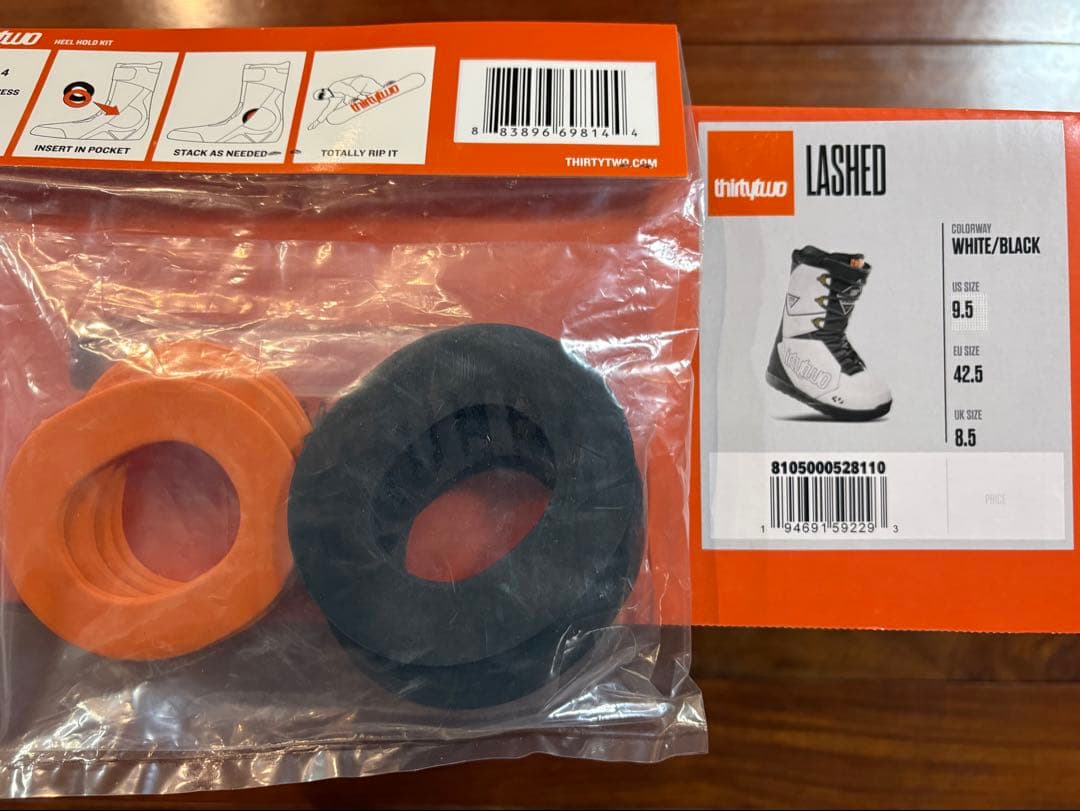 thirtytwo Lashed スノーボードブーツ　/バートン　ディーラックス