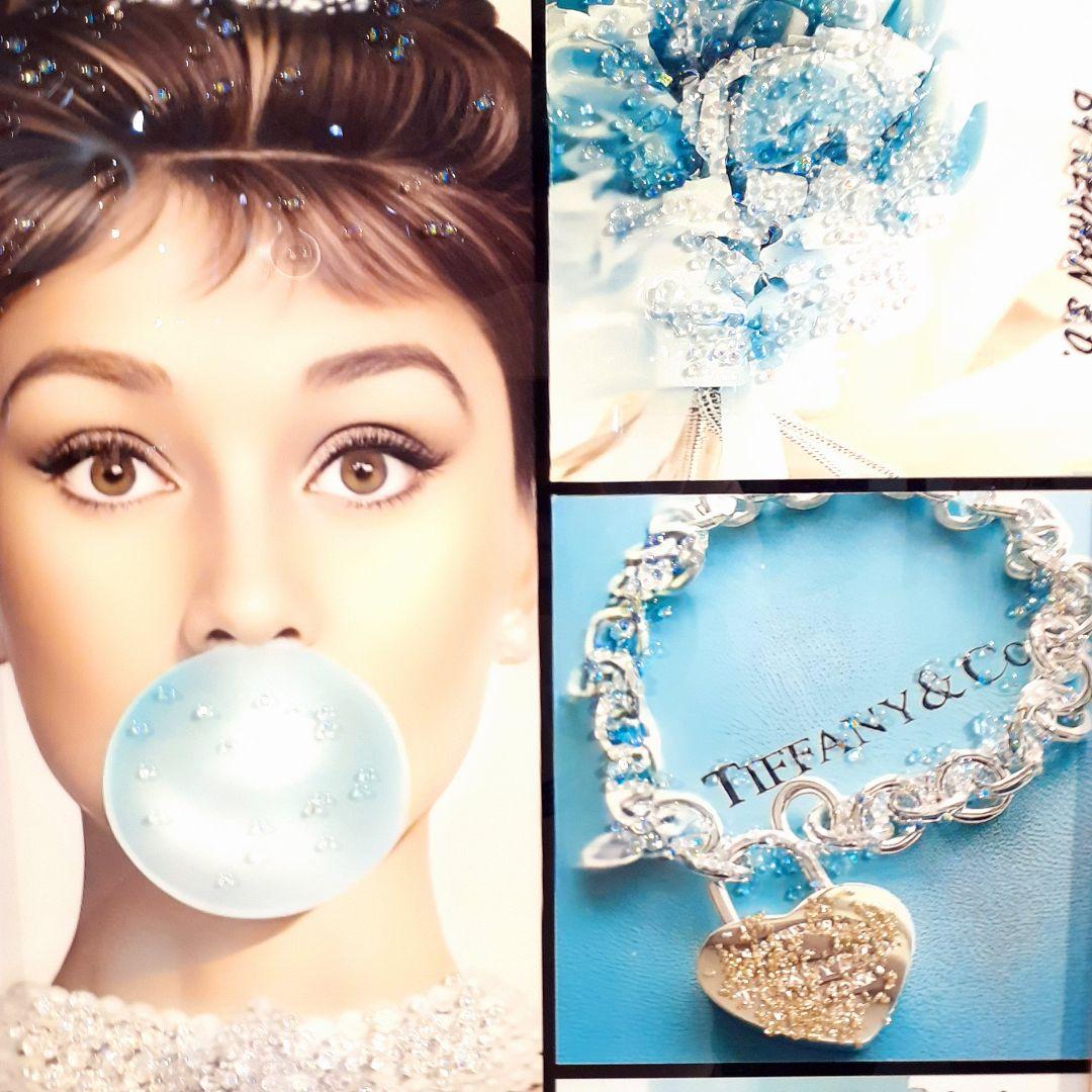 輸入雑貨　天然水晶石　クリスタルアート　ブランドロゴ　『TIFFANY』　宝石