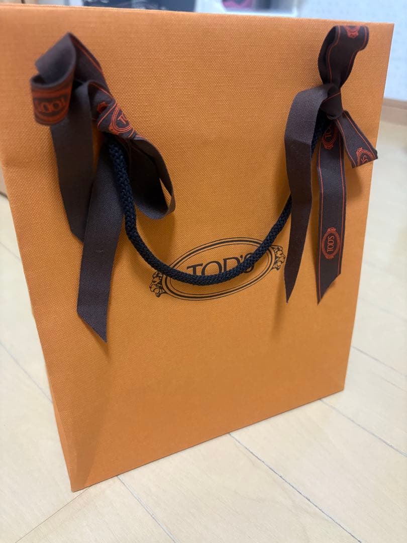 TOD'S 日本限定　レザーウォレット