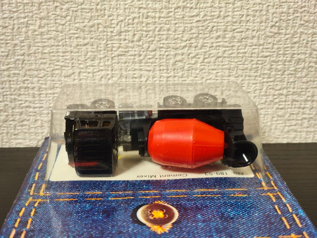 未開封　TOMICA　トミカ　日野ミキサー　黒色