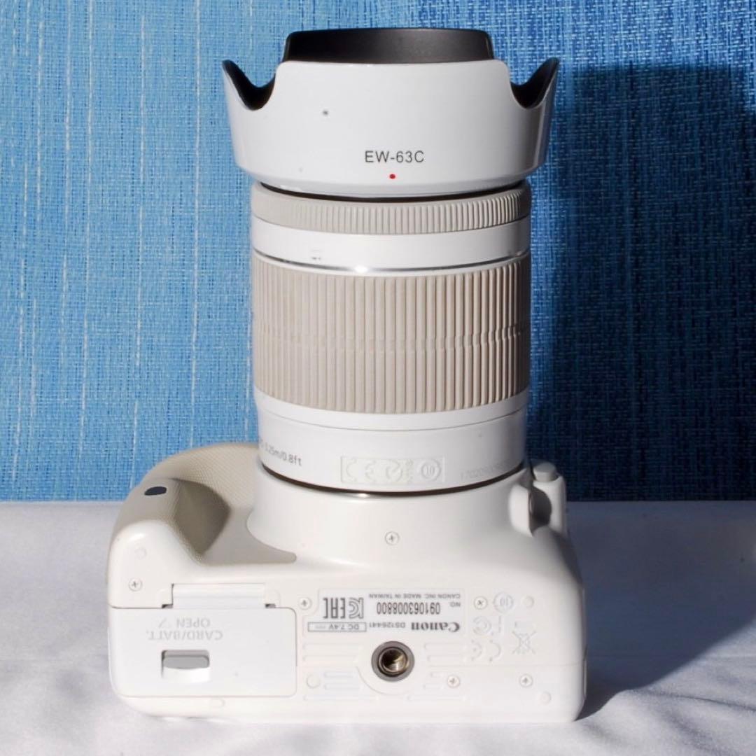 Canon EOS Kiss X7 ♥️超可愛い真っ白ボディ♪