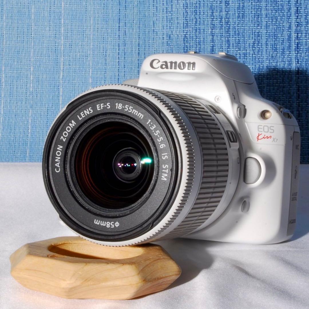 Canon EOS Kiss X7 ♥️超可愛い真っ白ボディ♪