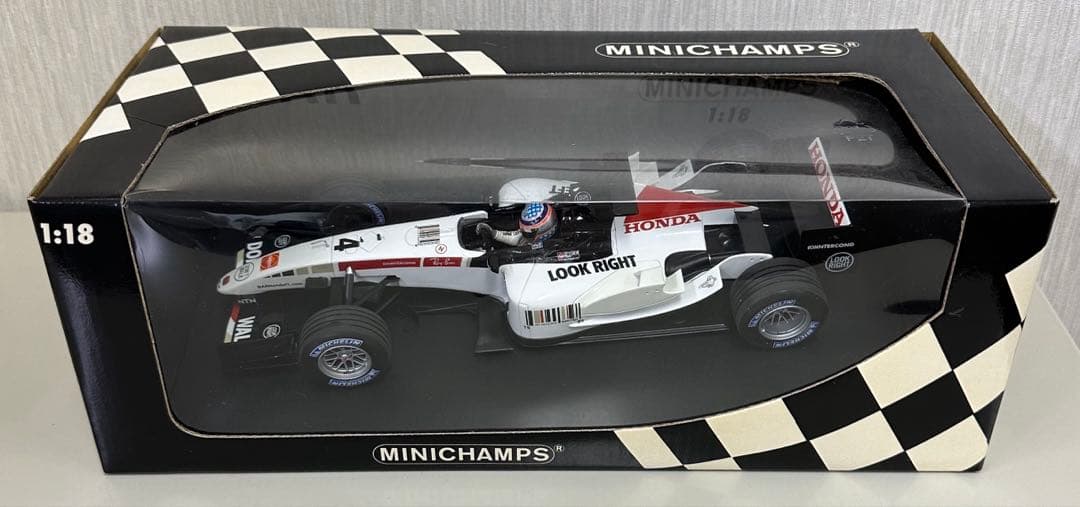 MINICHAMPS 1:18 ミニカー B.A.R Honda Showcar