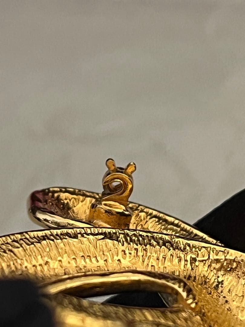 正規品 CHANEL マトラッセ ココマーク ヴィンテージ ブローチ 1152