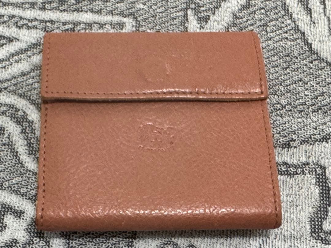 イルビゾンテ　二つ折り財布　ピンク