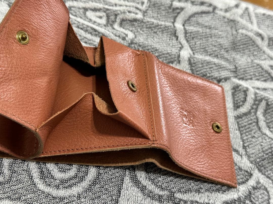 イルビゾンテ　二つ折り財布　ピンク