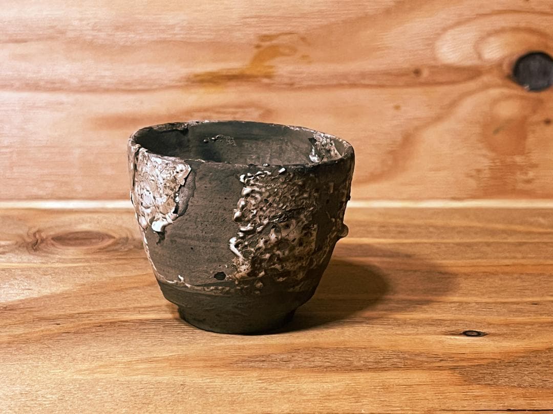 黒と銀の陶器（飾る用）