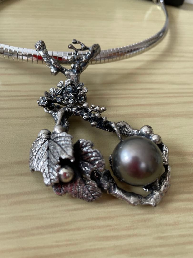 創作工房　KENZO チョーカー silver 黒真珠 花モチーフ13mm