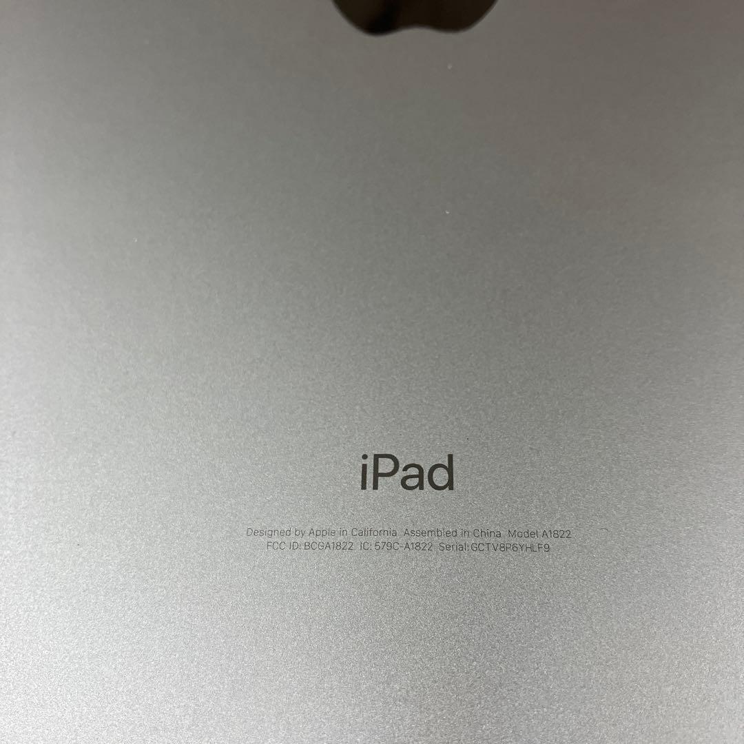 Apple iPad (第5世代) 32GB