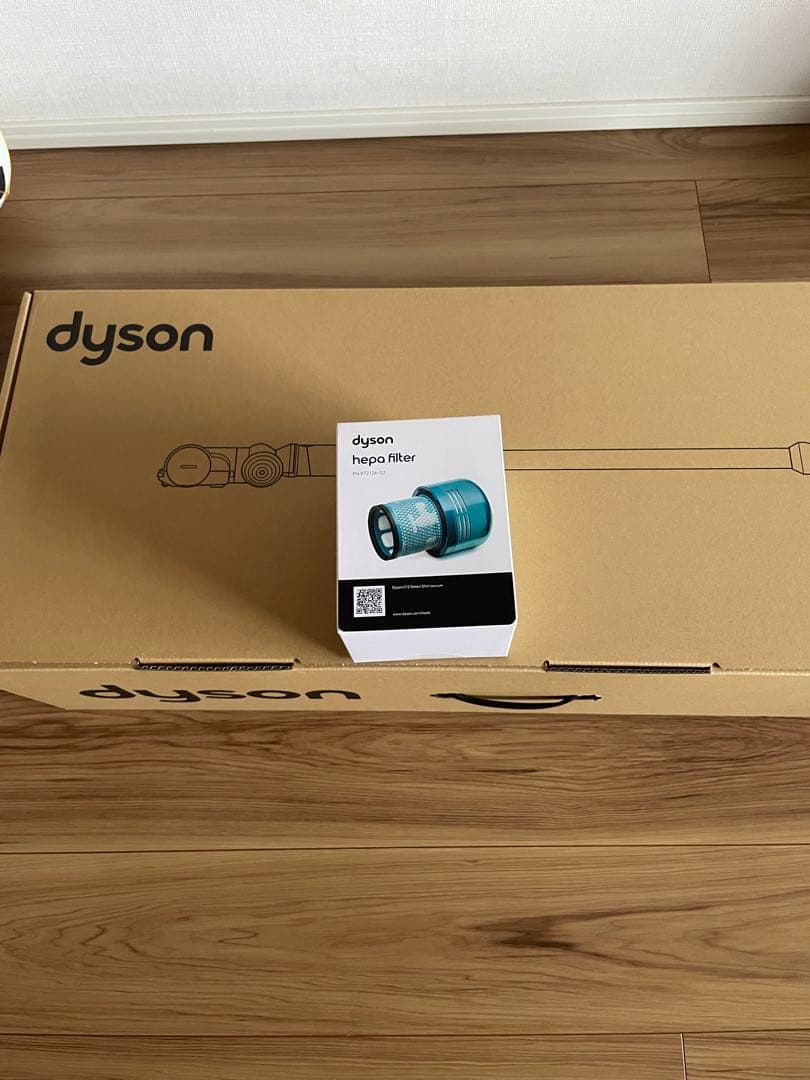 【最終値下げ】【新品】ダイソン　V12コードレス掃除機