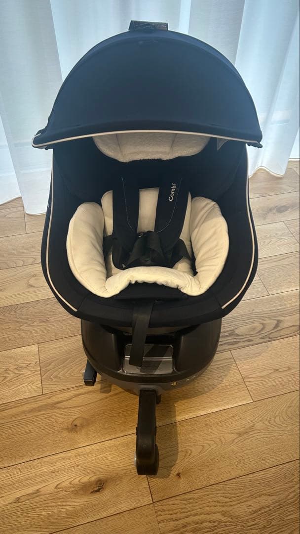 コンビ　回転式　ISOFIX チャイルドシート　クルムーヴ　スマート