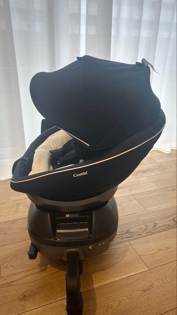 コンビ　回転式　ISOFIX チャイルドシート　クルムーヴ　スマート
