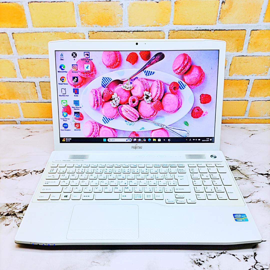 初心者さん向けノートパソコン❤️HDD1000G❤️メモリ8G✨ハイスぺPC☘️