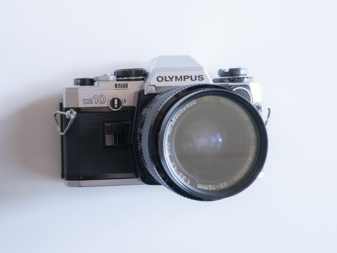 OLYMPUS OM-10 フィルム一眼レフカメラ