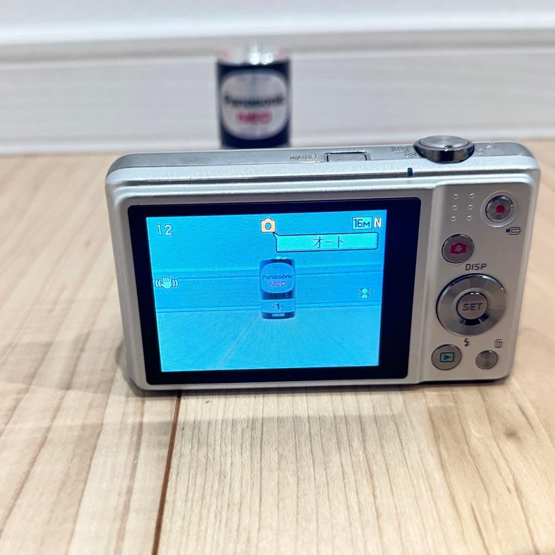 【美品】　CASIO EXILIM EX-ZS160 デジカメ　デジタルカメラ