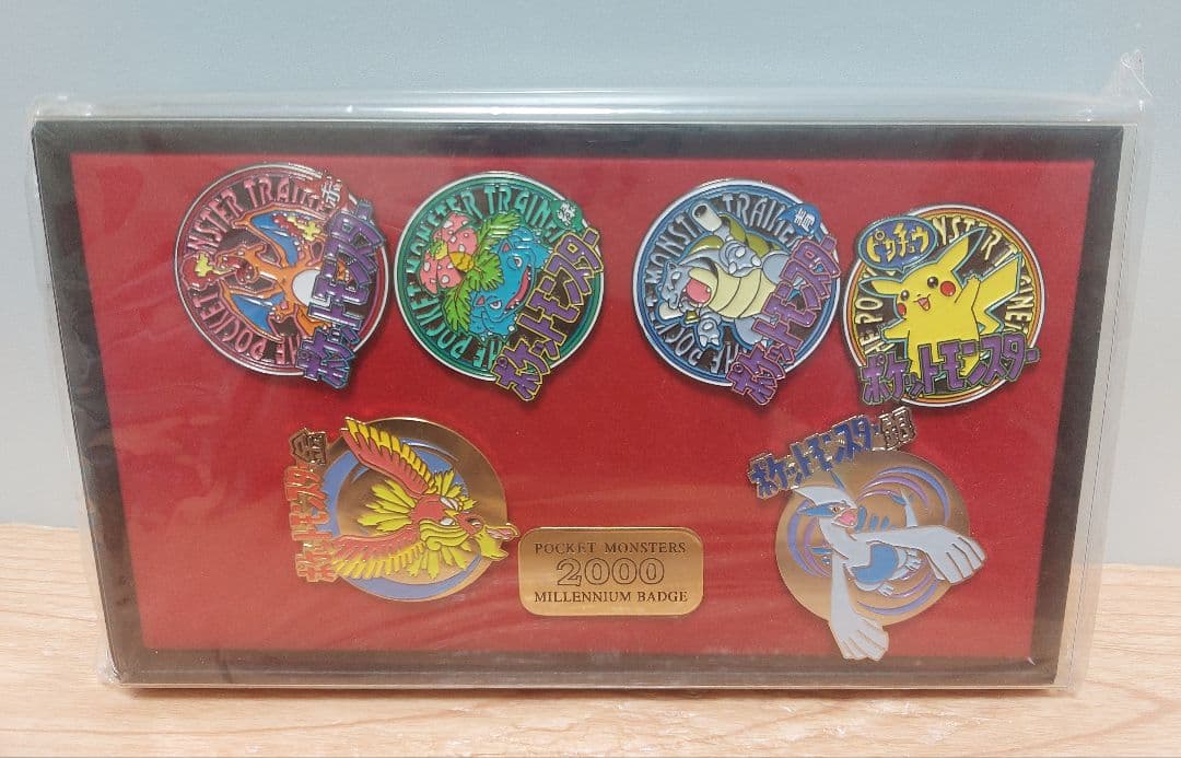 ポケットモンスター　ミレニアムピンバッジセット　2000年