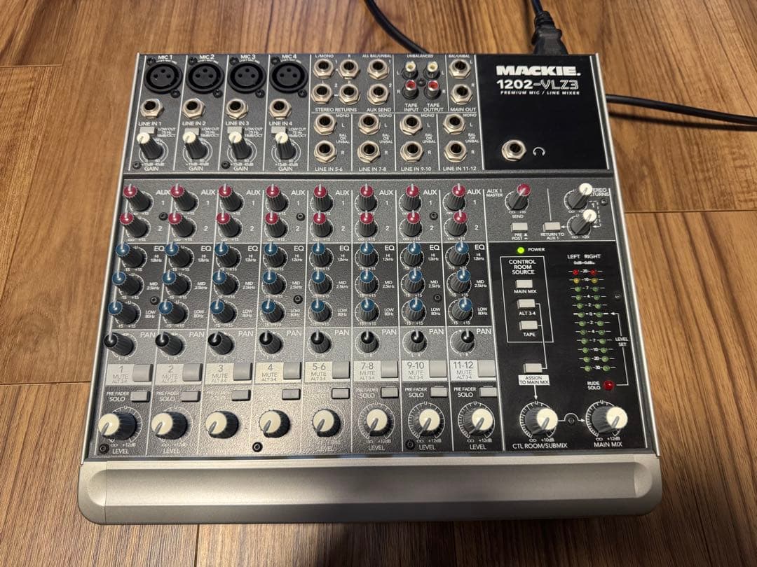 MACKIE 1202-VLZ3 アナログミキサー