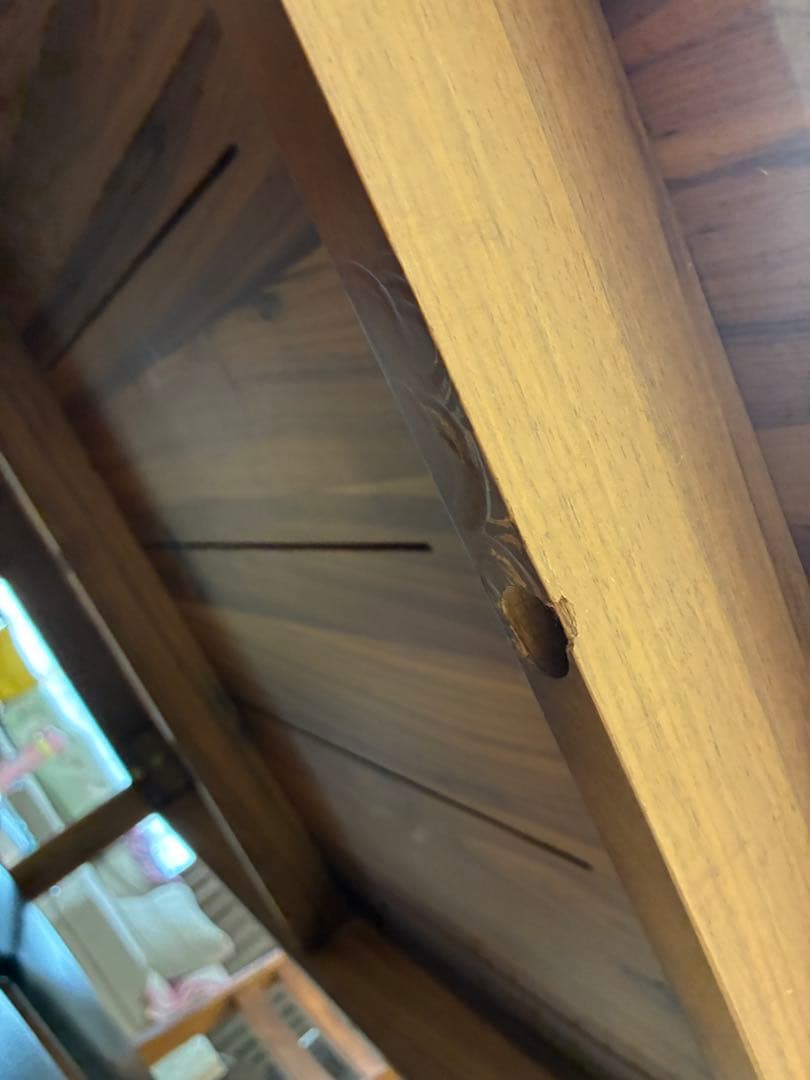 木製テーブルと4脚の椅子セット　ダイニングテーブル