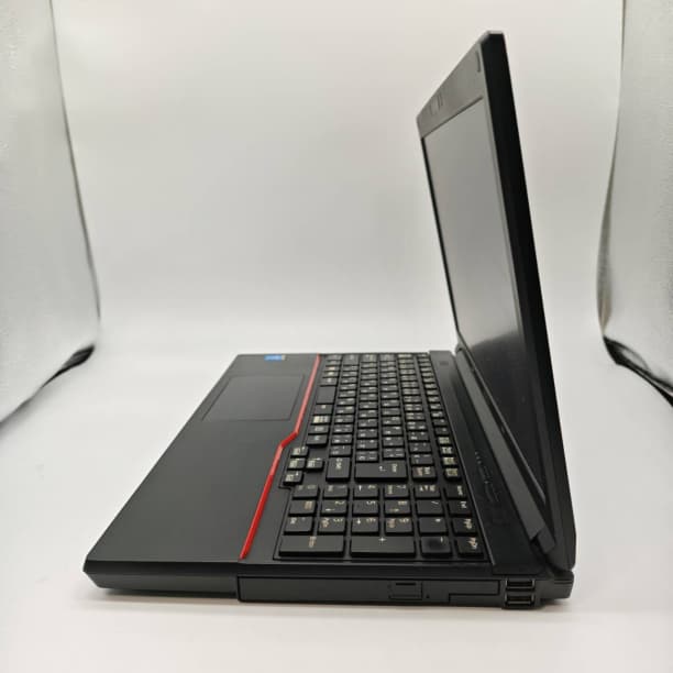 バッテリー◎ 15 富士通 i5-4 16GB SSD480GB オフィス