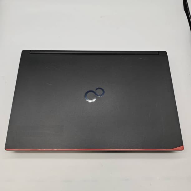 バッテリー◎ 15 富士通 i5-4 16GB SSD480GB オフィス