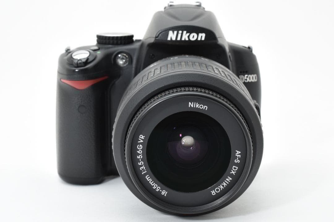 Nikon D5000 レンズキット 動作良好 付属品多数 初心者OK