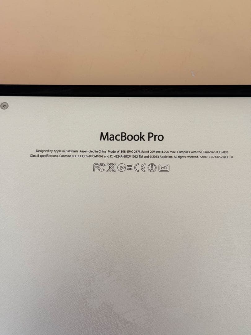 MacBook Pro 2013 15インチ　retina