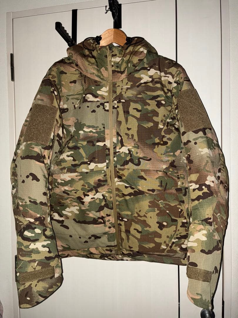 未使用極暖ロシア軍北朝鮮軍仕様防寒服内綿ブラックアルミマルチカム日本稀少品