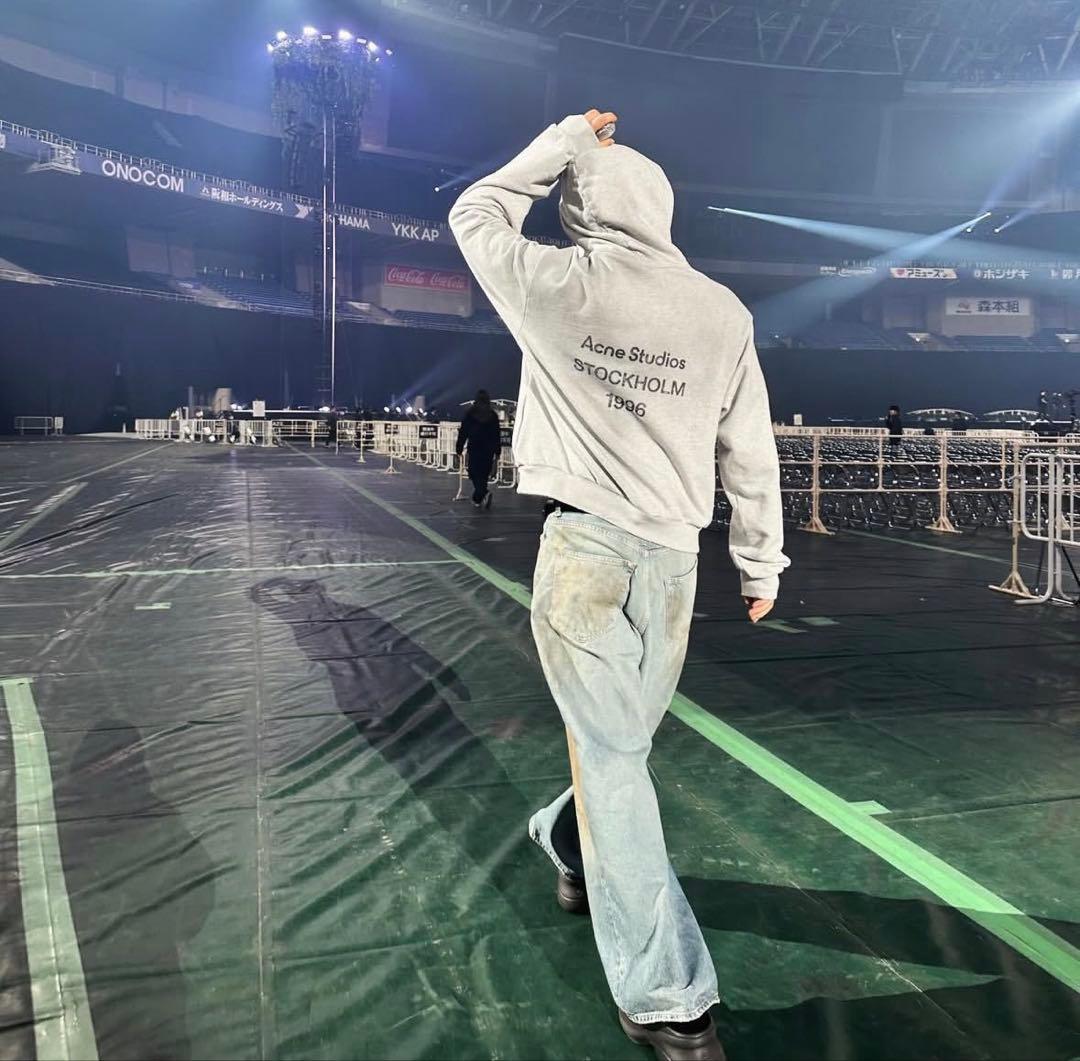 トップス ACNE STUDIOS LOGO HOODED SWEATER M