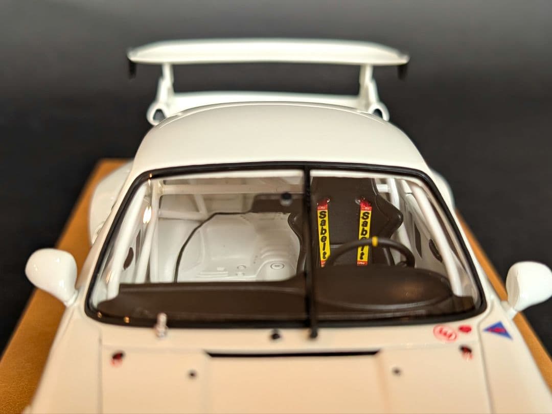 GTスピリット 1/18 PORSCHE 911 (993) GT2 EVO