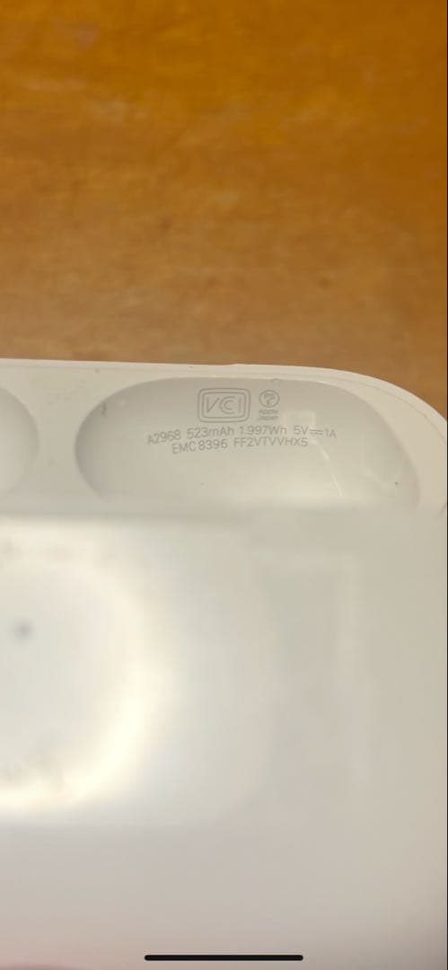 AirPods本体 ホワイト 左耳、充電ケース