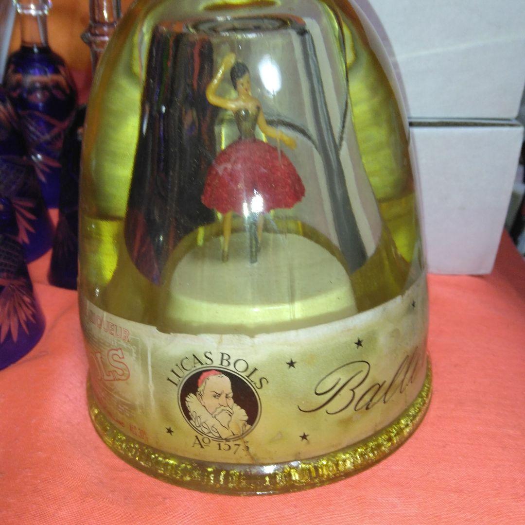 51年前のバルボア～金粉入～リキュール750ml～ナポレオン酒の空瓶～グラス7個