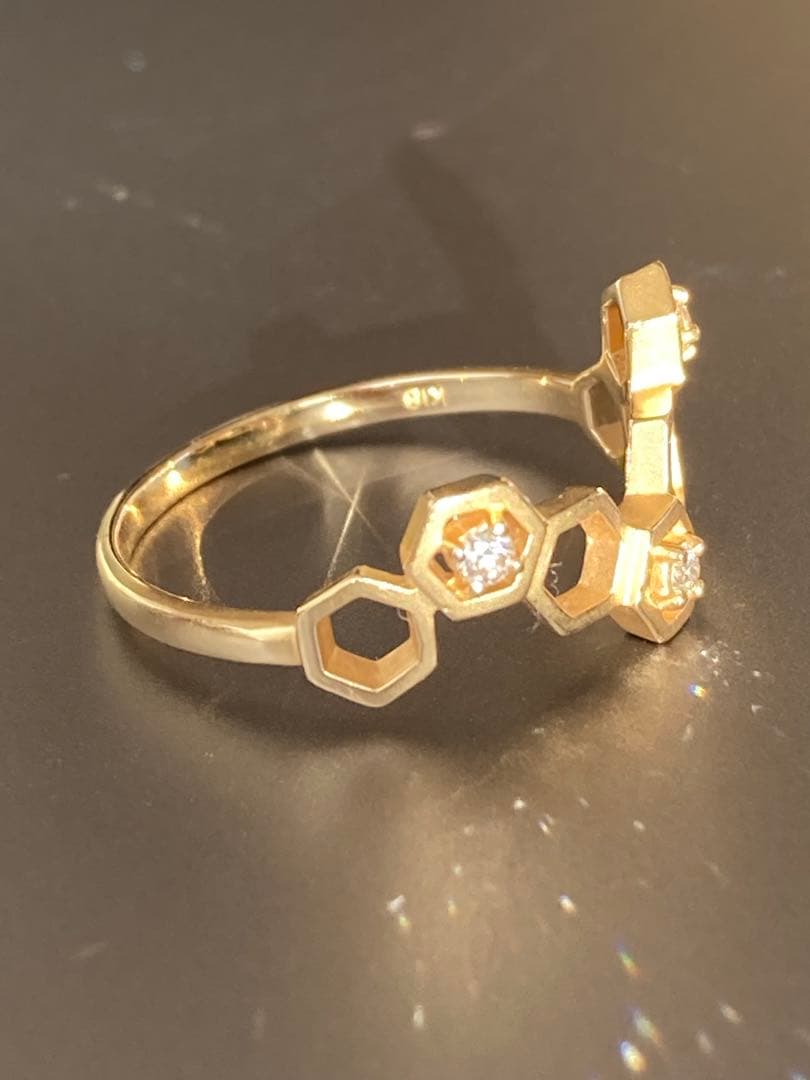 K18 ハニカム模様ダイヤモンドリング　蜂の巣　TSUTSUMI 個性的指輪