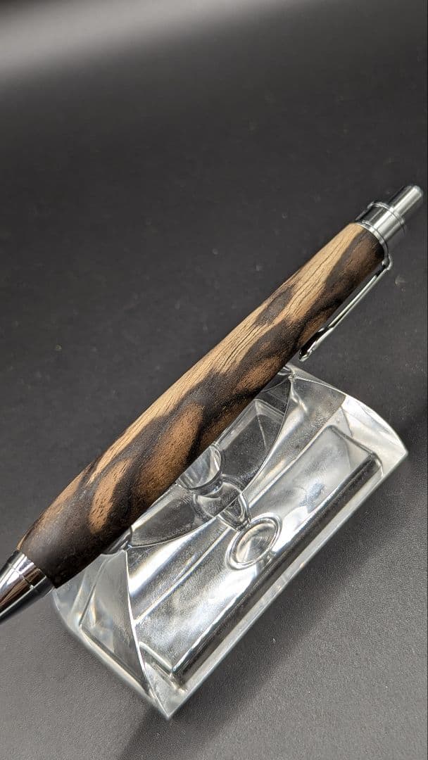392ペン工房翌檜　極上　黒柿孔雀杢　木軸シャーペン　ボールペン