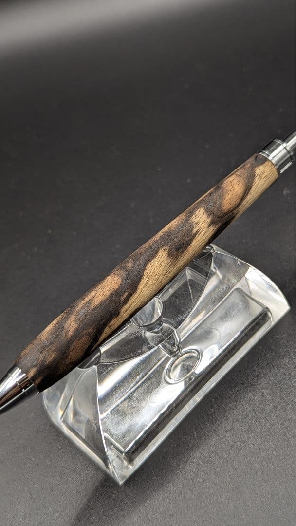 392ペン工房翌檜　極上　黒柿孔雀杢　木軸シャーペン　ボールペン