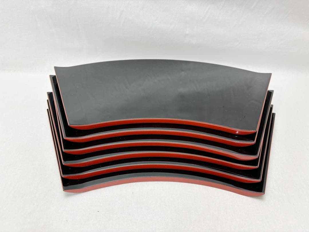 未使用 懐石道具 輪島塗 大雅堂造 木製扇面型縁朱 菓子器扇面膳 6客布着本堅地