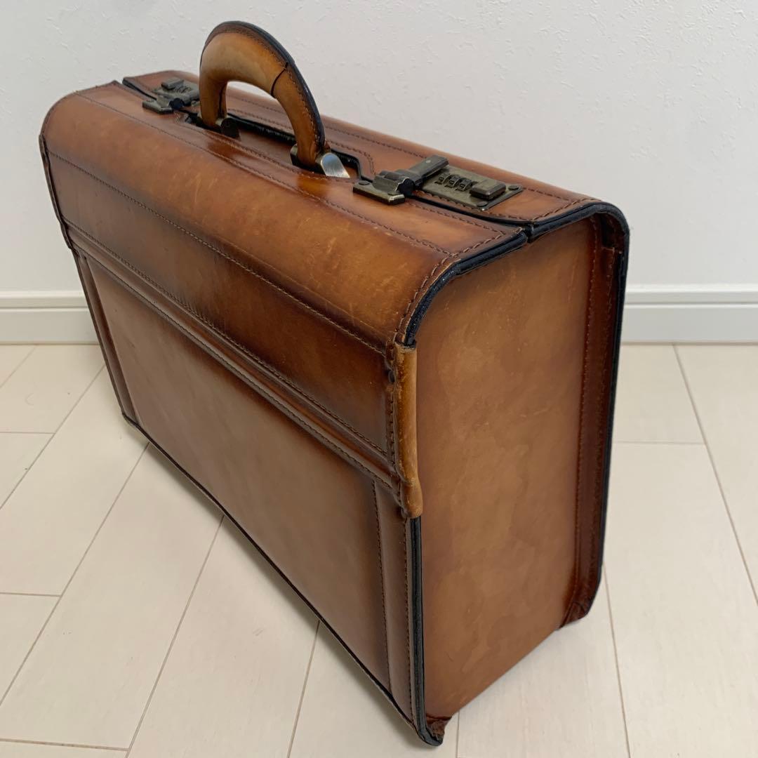 CARTELLA レザー ビジネス鞄