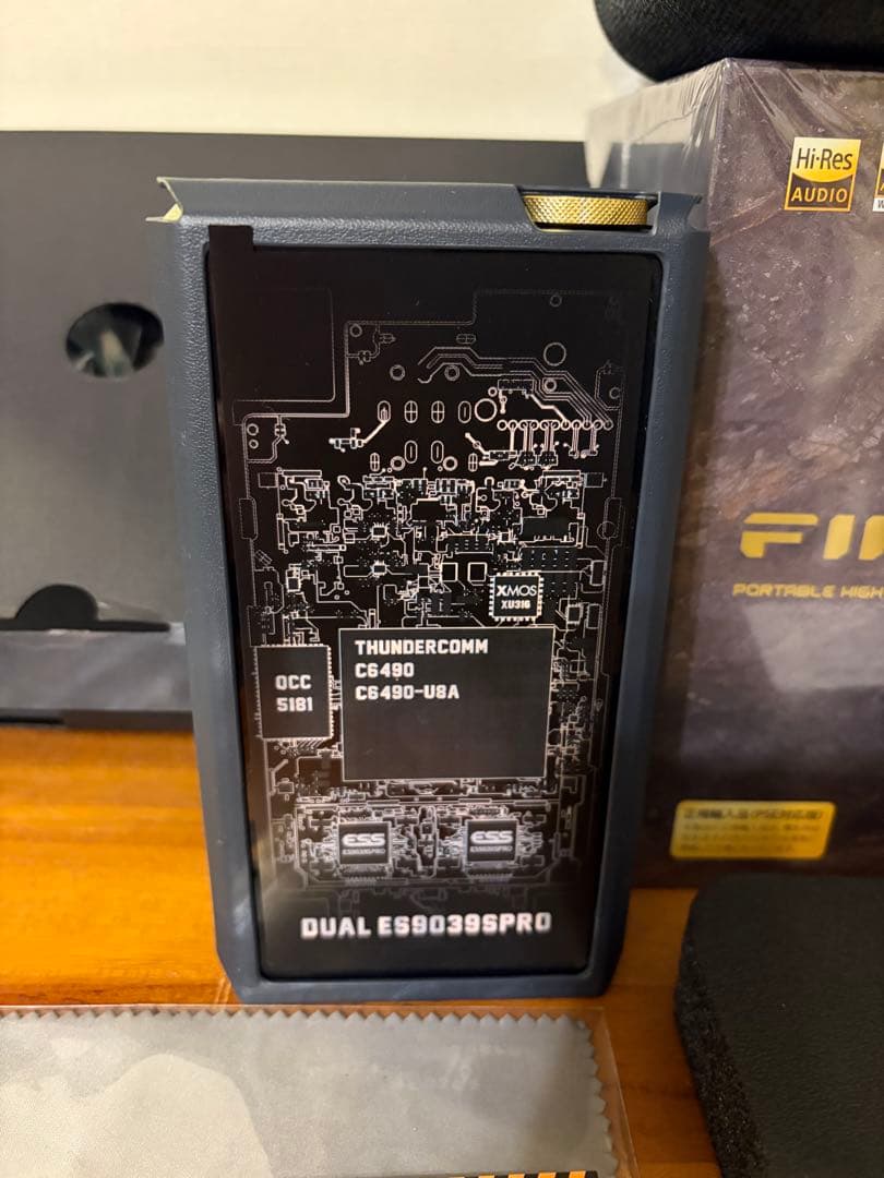 FiiO M27 Allminium Alloy 2TBSDメモリ付 国内正規品