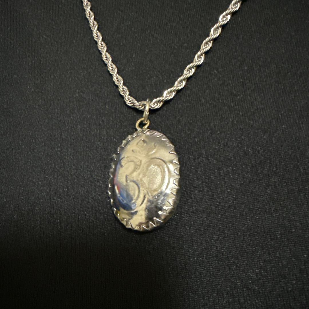 ガネーシャ（グリーン）オームペンダント藤井風ネックレスお風呂チェーン他おまけつき