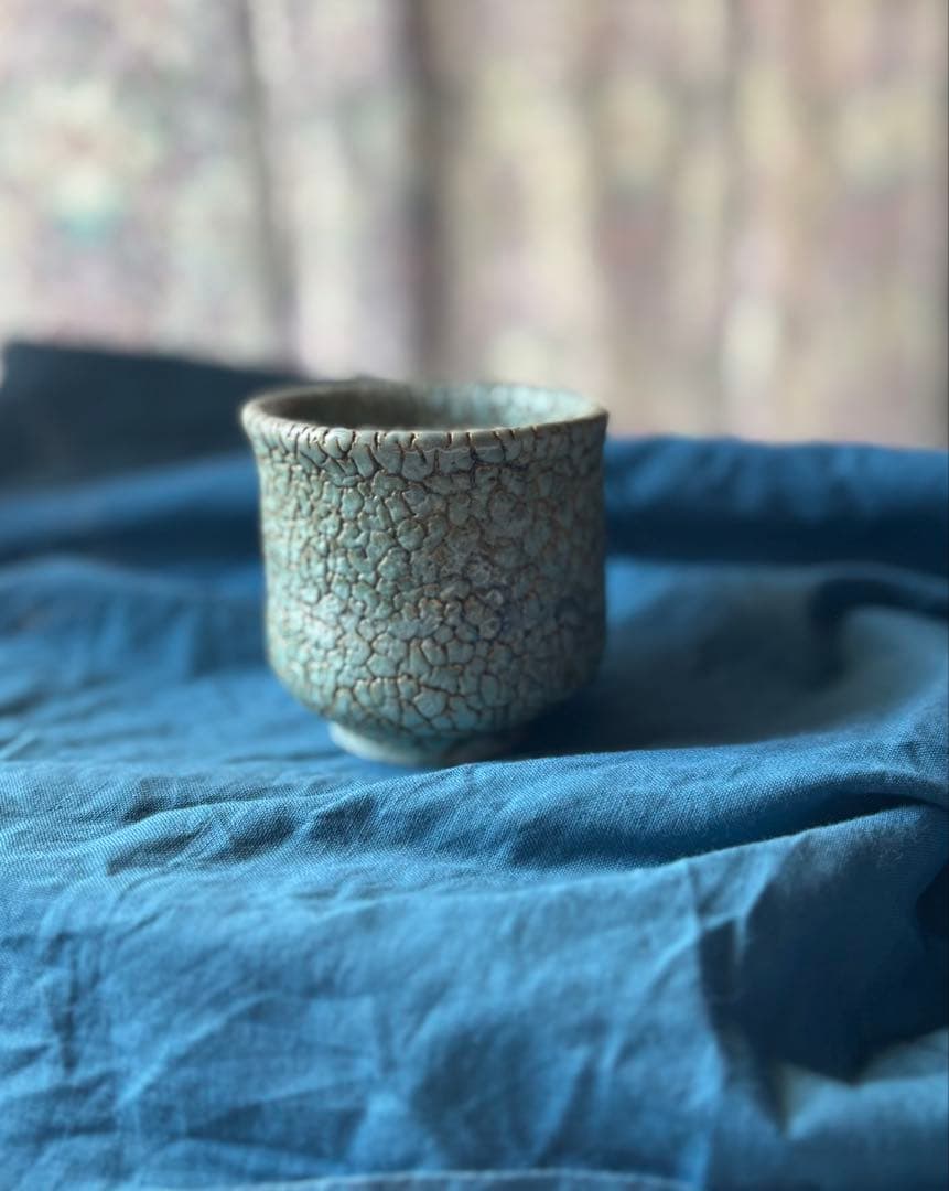 啓蔵　ぐい呑み　貫入　啓蔵　ぐい呑み　鹿児島　萩原　個性的　希少