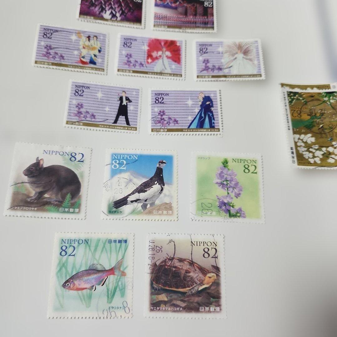 #97 日本使用済み切手　2014-18 一冊 とにかく沢山の切手です