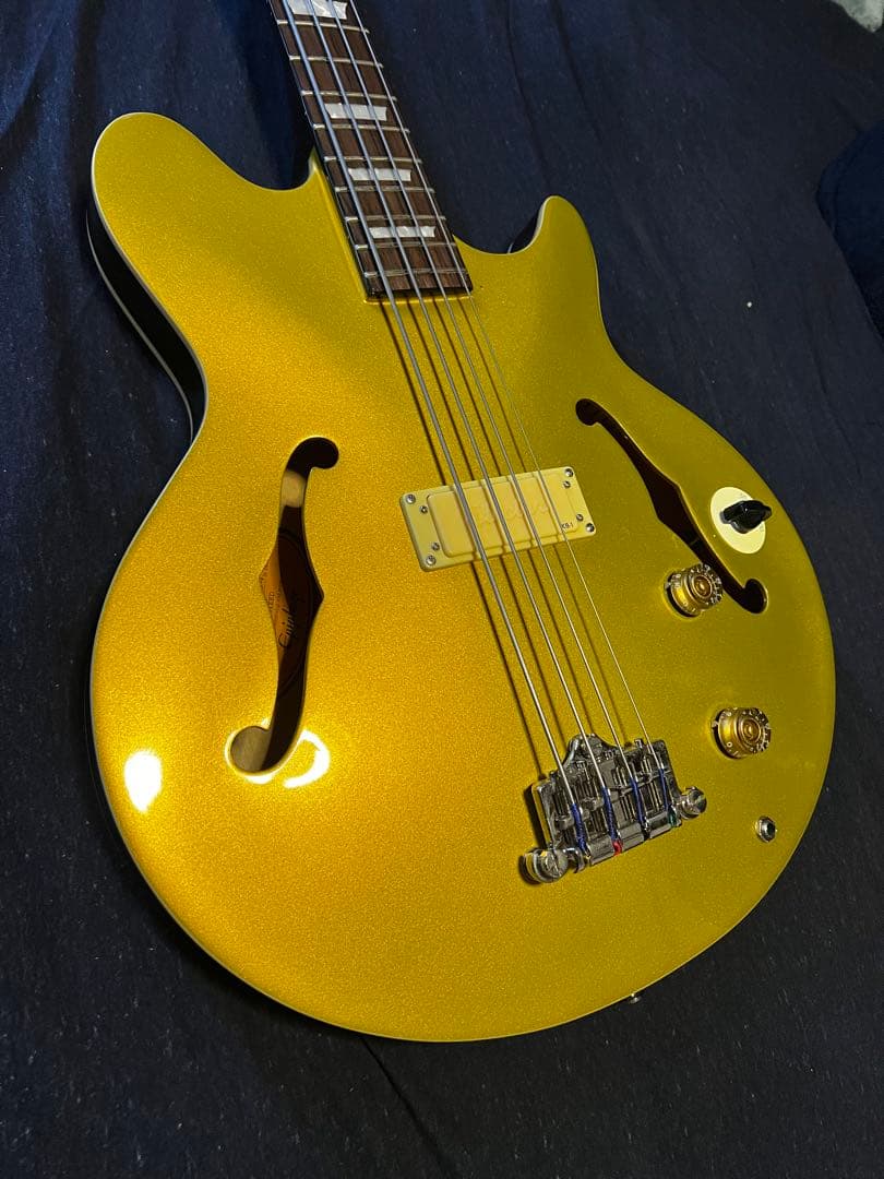 Epiphone Jack Casady Bass ゴールドトップセミアコベース