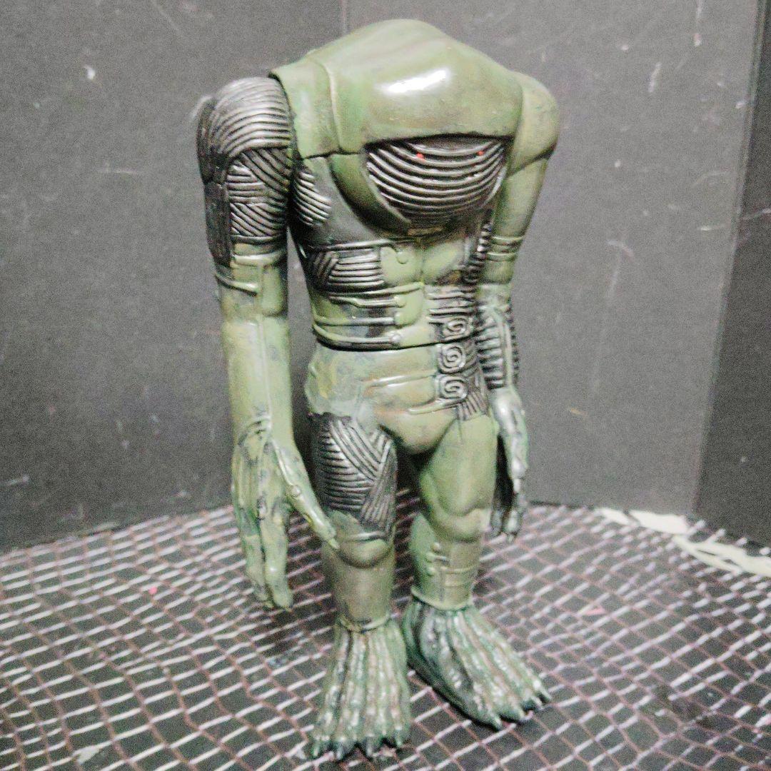 上野淳子ウルトラ怪獣旧型ソフビ